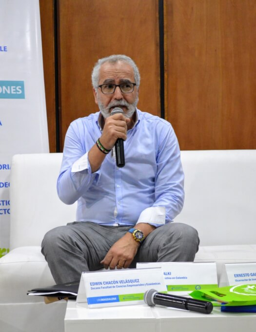 El conferencista invitado para la jornada fue el profesional en Diplomacia y Relaciones Internacionales Raouf Almalki, Embajador y Jefe de la Misión Diplomática de Palestina en Colombia.