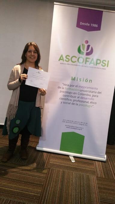 ASCOFAPSI otorga premio a la ‘Innovación Docente’ a profesora de UNIMAGDALENA