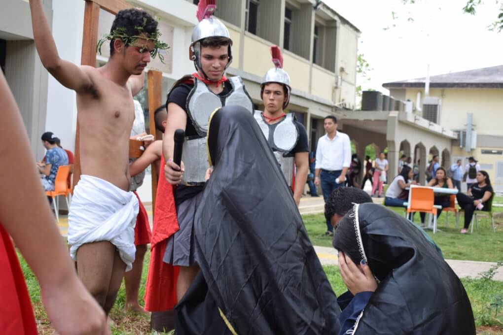 Con diferentes jornadas al interior de la Alma Mater