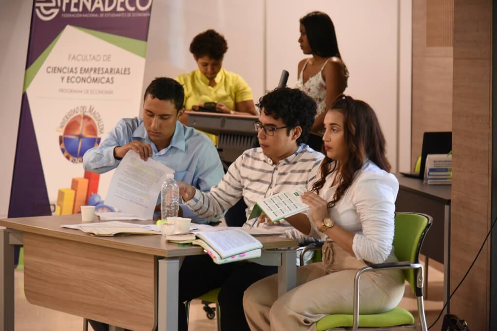 UNIMAGDALENA fue anfitriona del II Torneo Regional de Debates de FENADECO