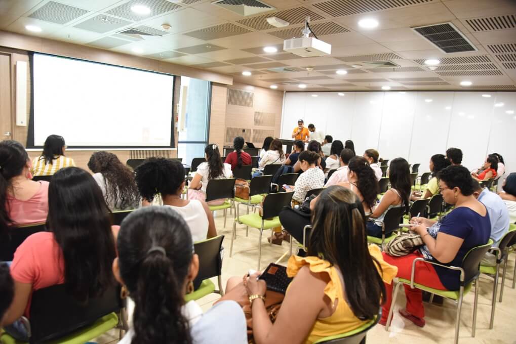 UNIMAGDALENA realizó conferencia estrategias para la enseñanza y evaluación del pensamiento crítico