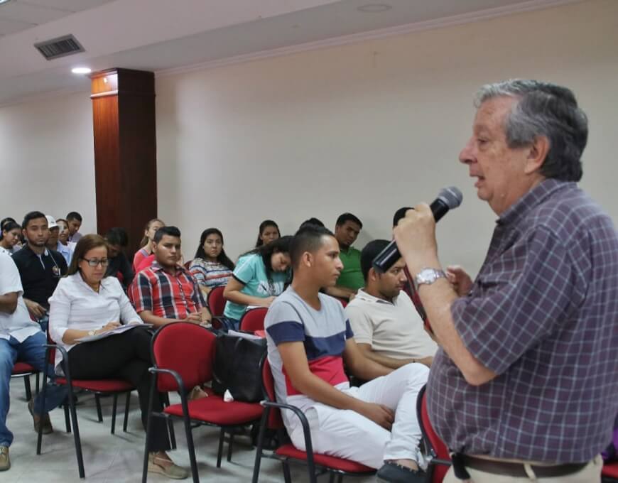Con foro sobre Educación y Cultura avanza Feria del Libro de Santa Marta