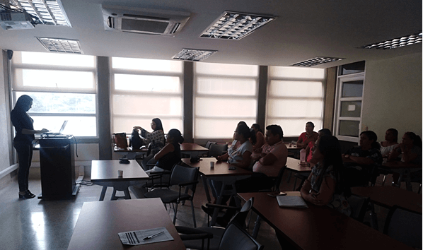 Con la Participación del Instituto Colombiano de Bienestar Familiar y de el Psicólogo Edgardo Quintero se desarrollo la primera capacitación en el Tema Escuela para Padres