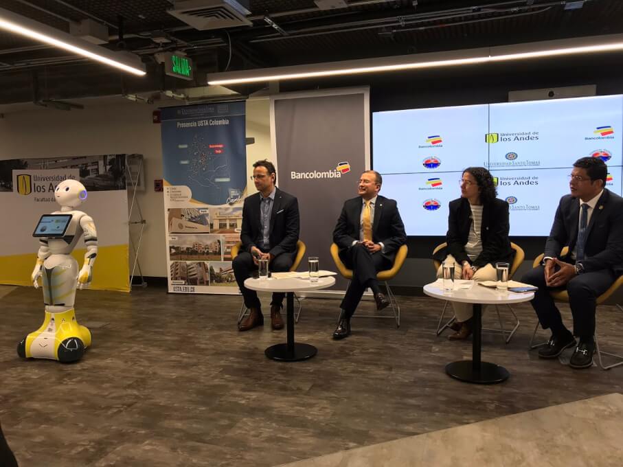 Bancolombia y las universidades de Los Andes, Magdalena y Santo Tomás unen talentos para participar en RoboCup 2019 y acelerar la inteligencia artificial en el país