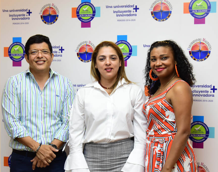 Liliana Martínez Chimá, jefe del Departamento de Estudios Generales e Idiomas .