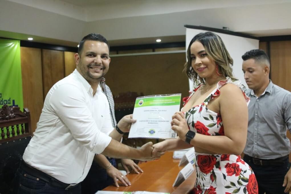 Nuevos saberes siembran los diplomados de UNIMAGDALENA