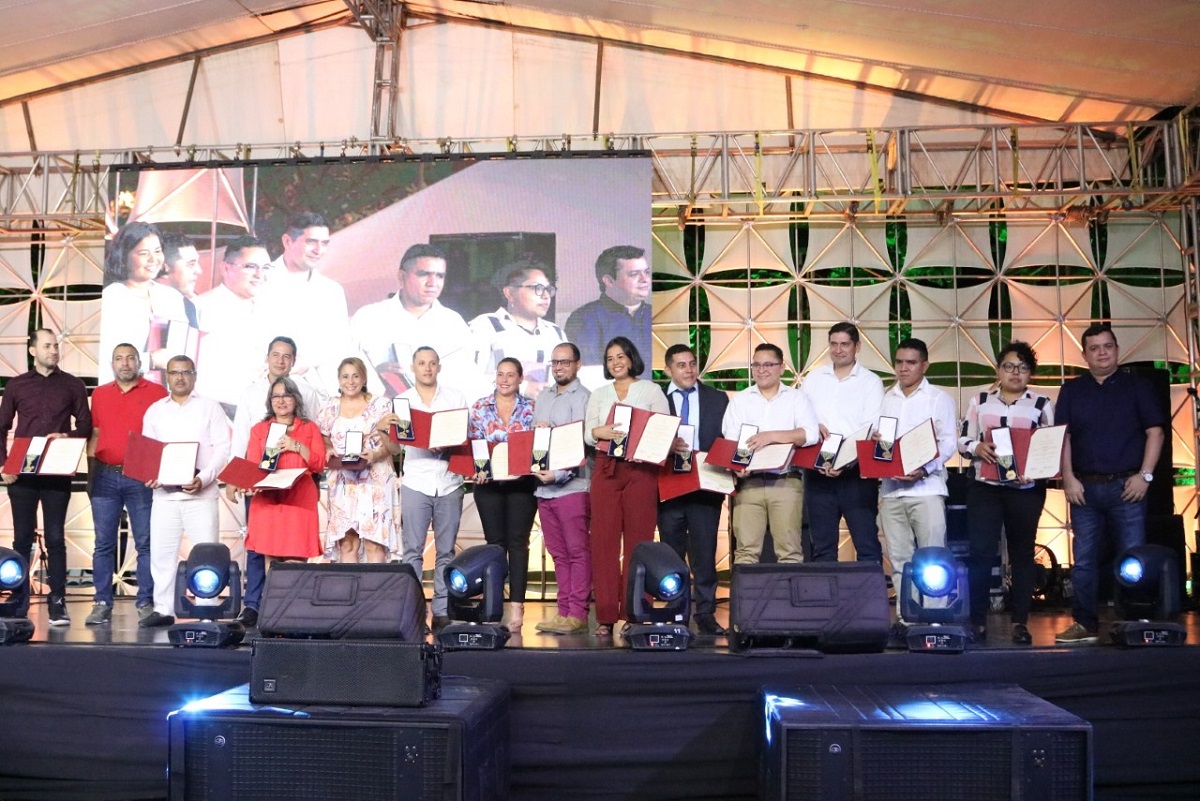 Gran Encuentro de Graduados 2019 propició el reencuentro de los profesionales de UNIMAGDALENA