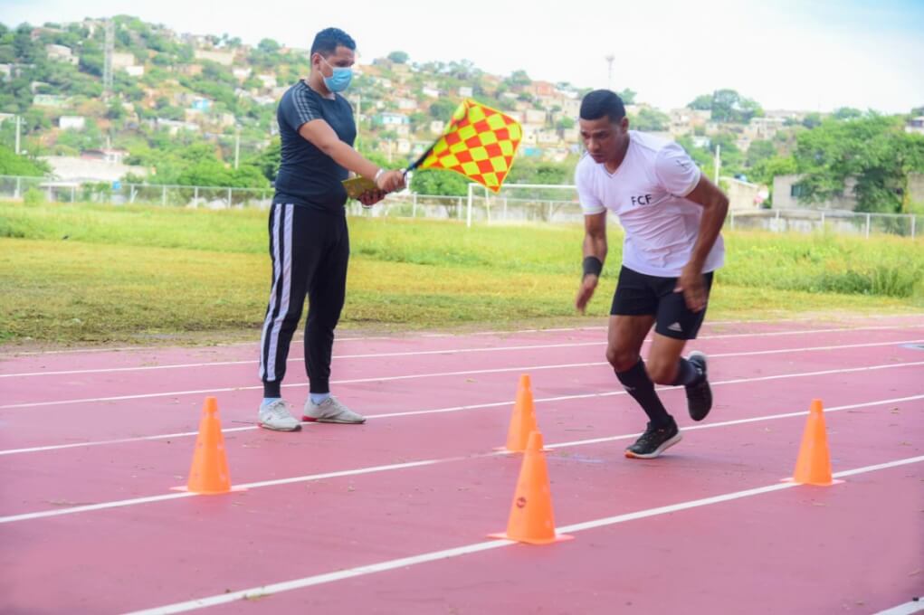 Árbitro del Magdalena realizó prueba física para participar en el Fútbol Profesional Colombiano