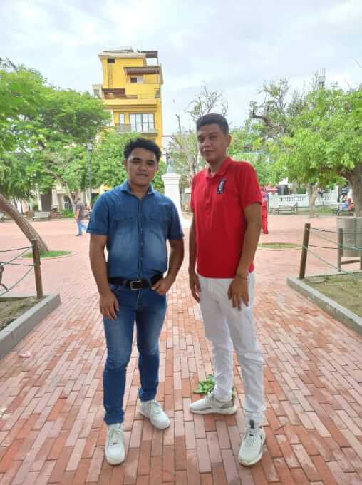 Estudiantes magdalenenses crean App móvil para apoyar pequeños y medianos comerciantes