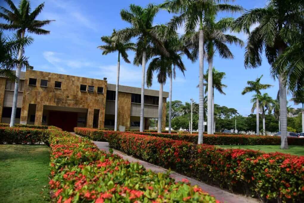 UNIMAGDALENA adelanta pago de "prima navideña" a sus servidores públicos y pensionados