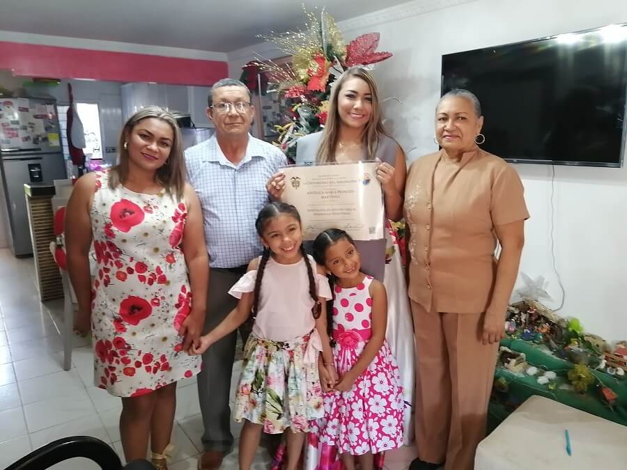 Graduados de postgrados en UNIMAGDALENA, egresan para generar valor al territorio