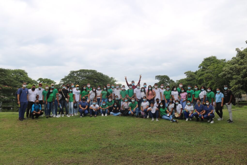 Bachilleres de Santa Marta reciben orientación vocacional y atención psicológica de UNIMAGDALENA