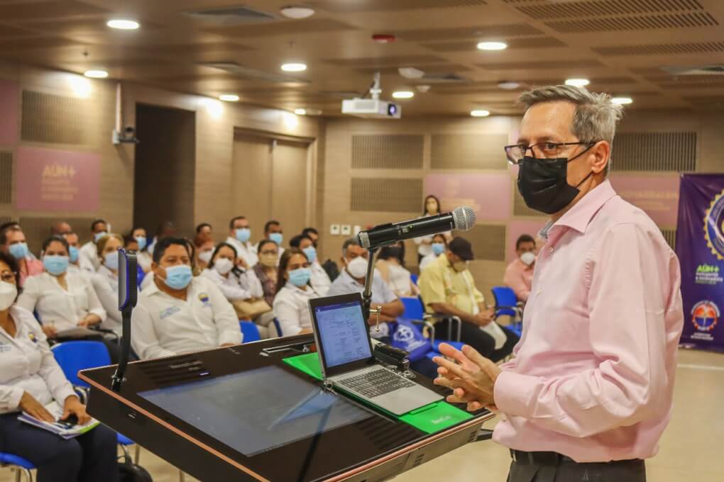UNIMAGDALENA va tras la quinta renovación de su certificado de calidad