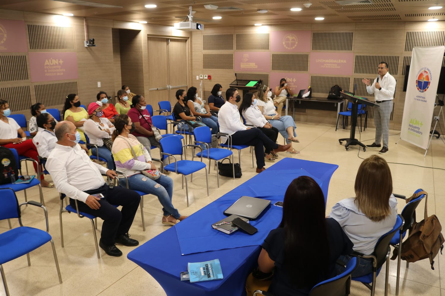 UNIMAGDALENA conmemora el Día Nacional de la Memoria y Solidaridad con las Víctimas