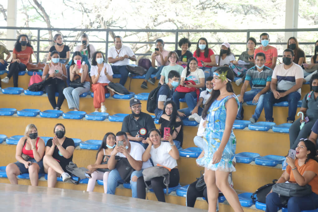 'Ecofashion': el desfile ecológico que realizó UNIMAGDALENA