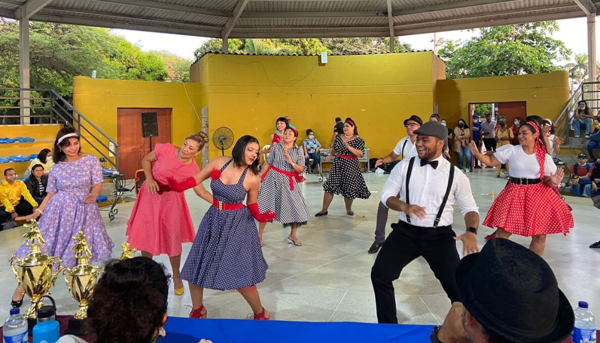 UNIMAGDALENA evocó los ritmos de la época de los 60