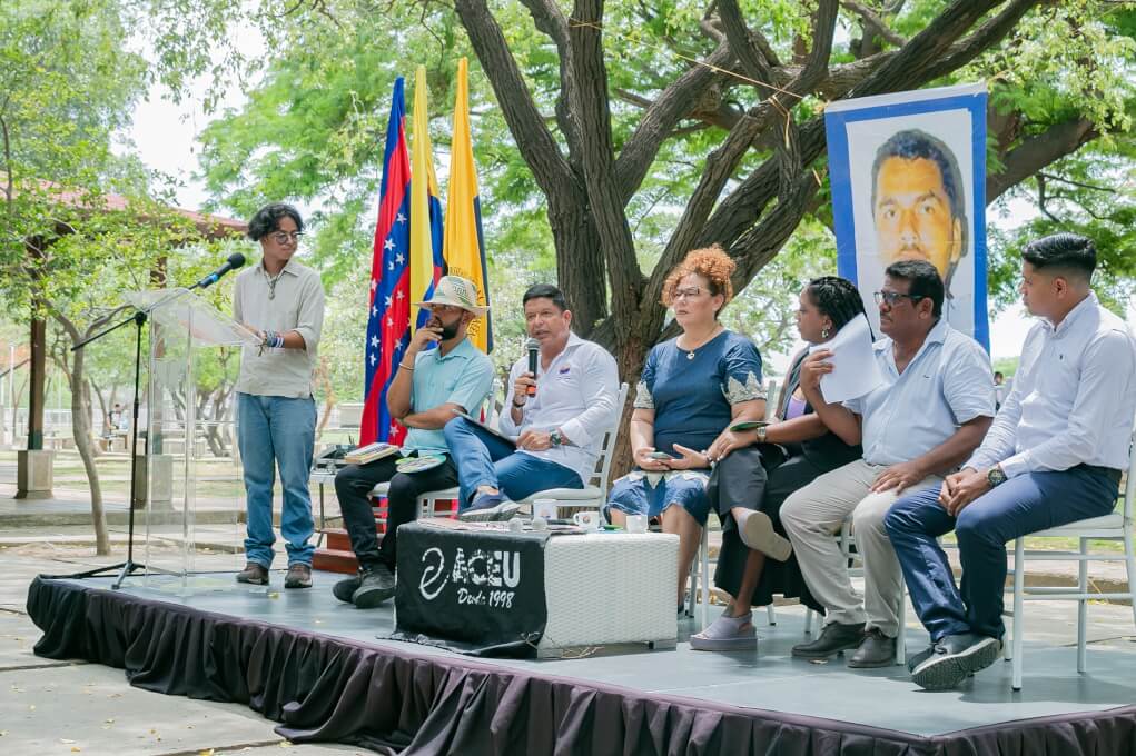 ACTO.CONMEMORACION.HUGO.MADURO (1) El conversatorio en conmemoración de los 24 años del asesinato de Hugo Maduro.