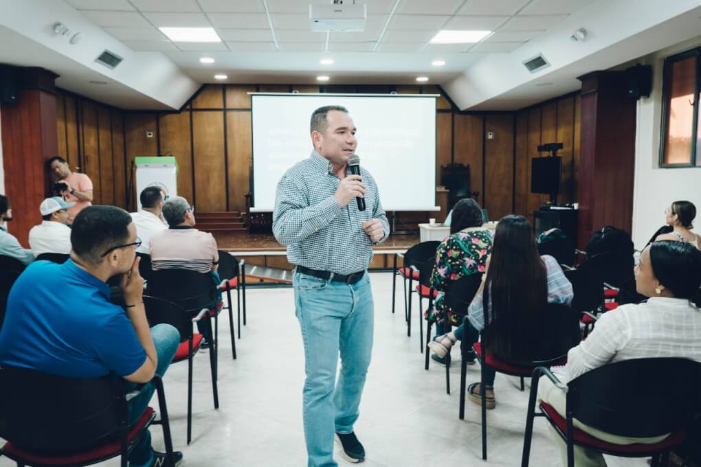 Master Class para graduados "Gerencia estratégica como herramienta funcional para un liderazgo corporativo"