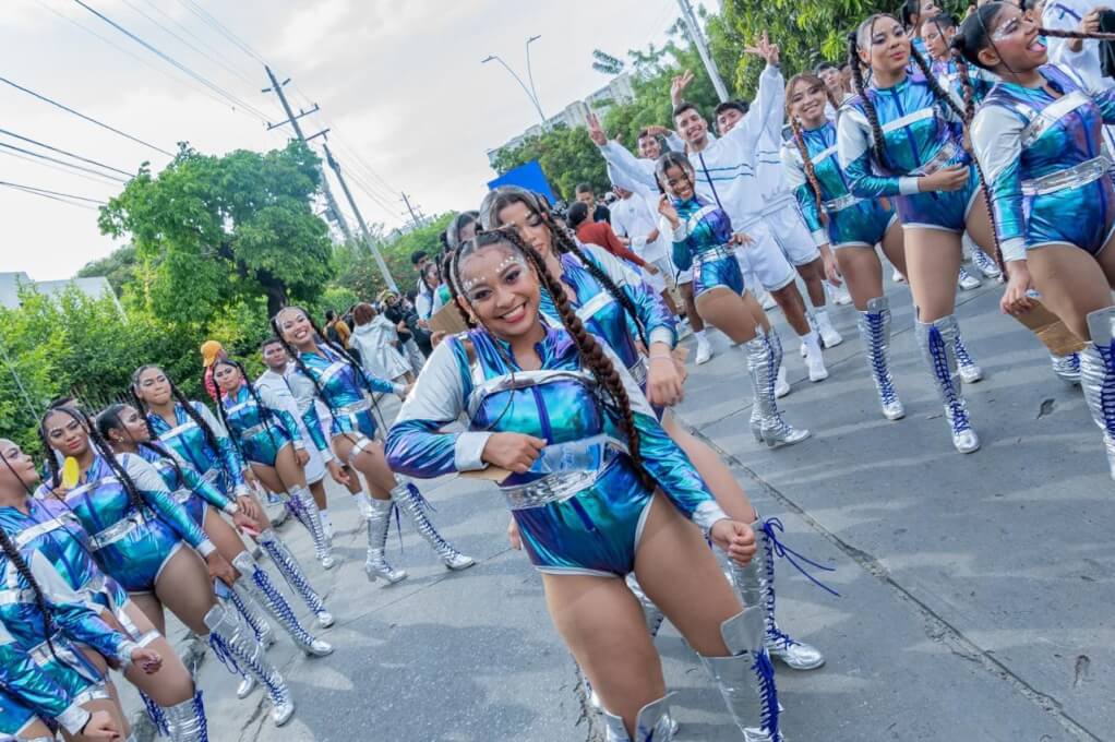 DESFILE