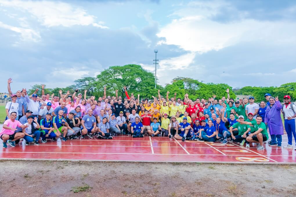 El circuito deportivo con diversas pruebas fue una de las actividades principales de la jornada vespertina.