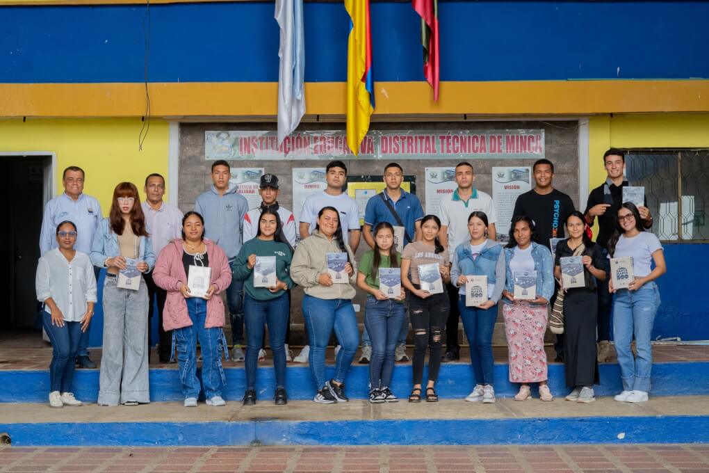 “Educación Superior en tu Colegio”, una estrategia que, impactará a estudiantes y bachilleres de Birutaca y Minca, quienes recibirán una formación superior de calidad.