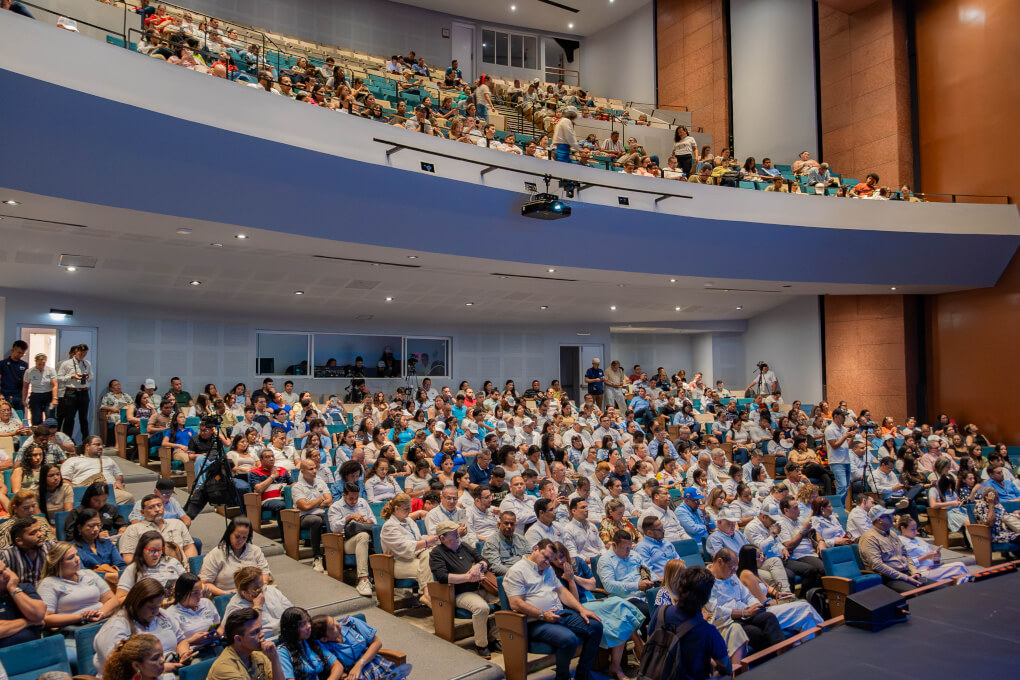 Con amplia participación de rectores, docentes, estudiantes y líderes sociales, Santa Marta instaló la construcción del Plan Decenal de Educación como hoja de ruta para su desarrollo social y económico.