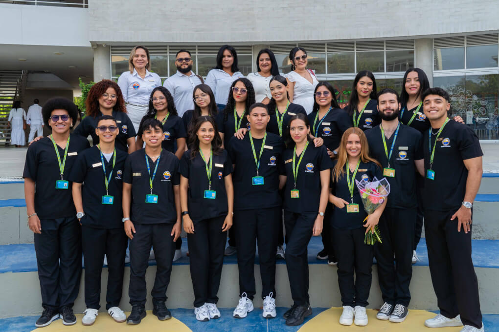 LICENCIATURA EN LENGUAS EXTRANJERAS CON ÉNFASIS EN INGLÉS