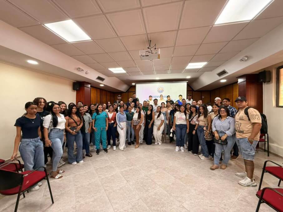 Primeros pasos hacia el futuro profesional: Estudiantes de Tecnología en Gestión Contable inician su formación en el período 2026-I.