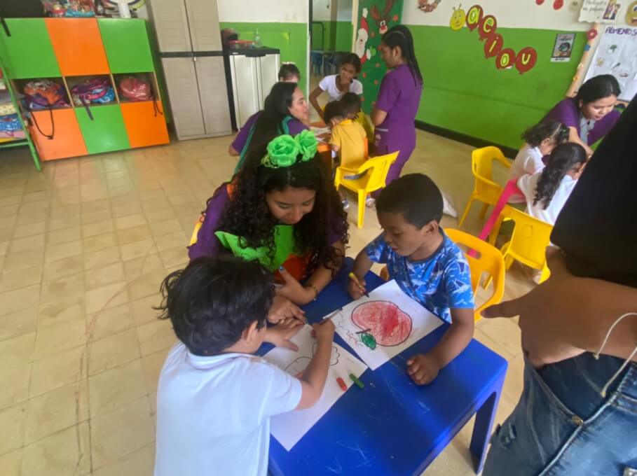 Programa Tecnología en Atención integral a la Primera Infancia
