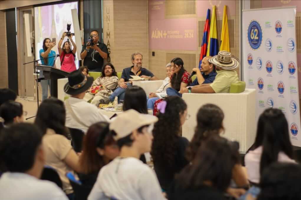 1er foro “entre lo crudo y lo cocido
