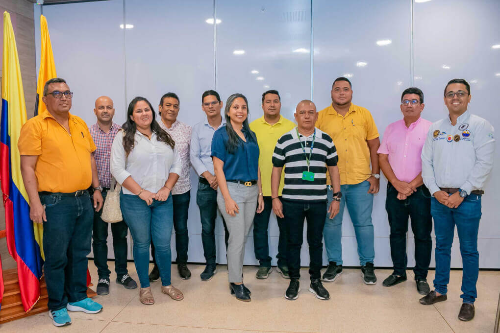 Presentación del proyecto "Educación Financiera y Tributaria en los colegios de Santa Marta"