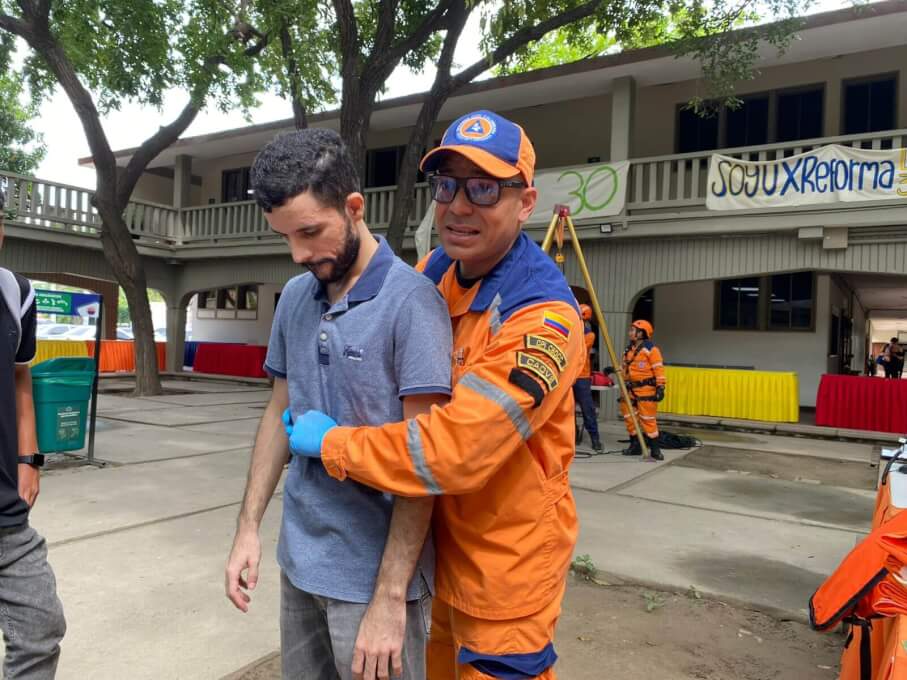 Demostración Defensa Civil