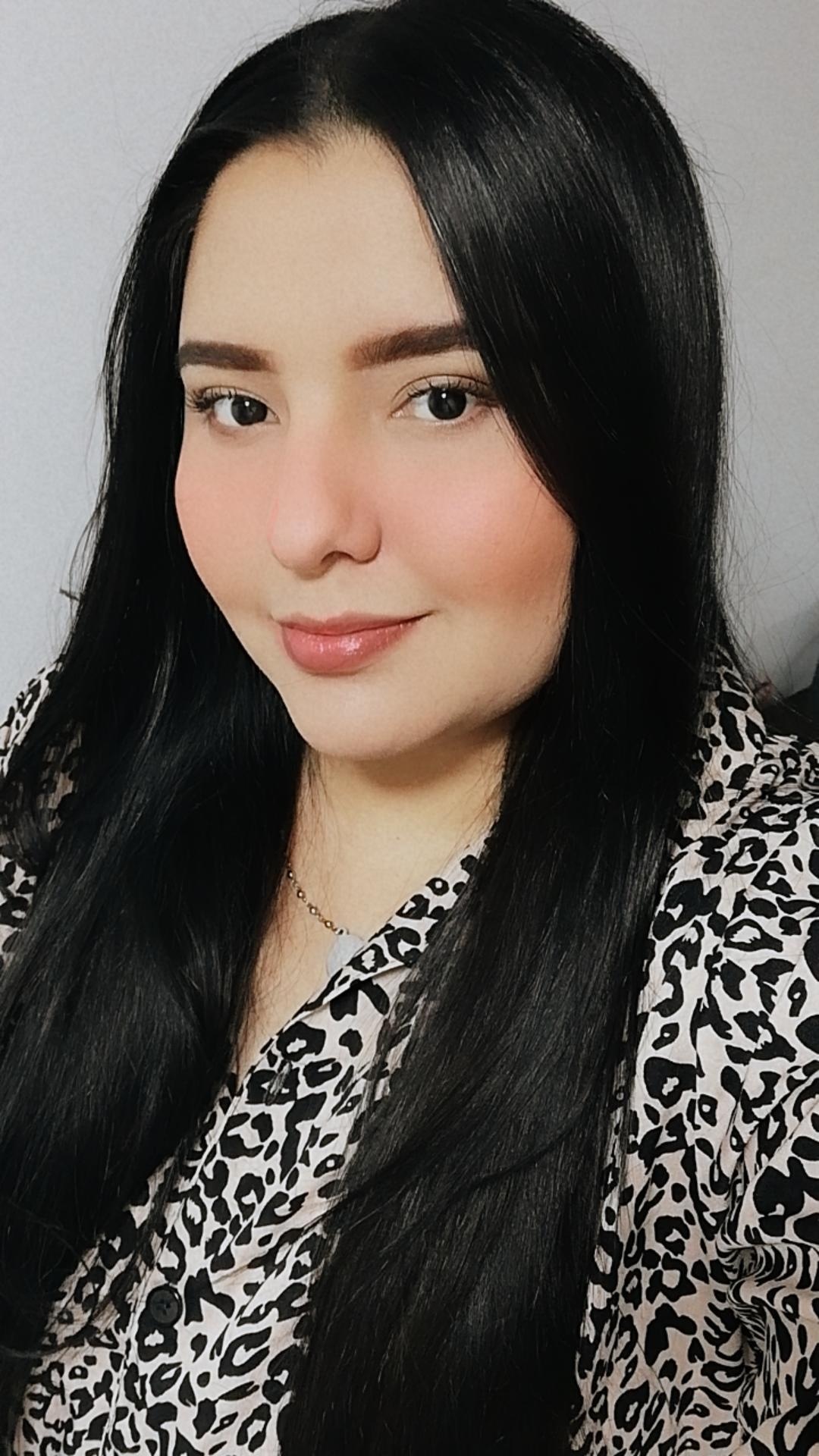 Foto de perfil de ANA TARAZONA DE LA ROSA