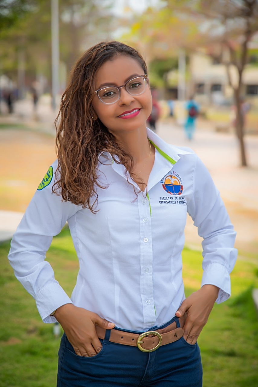 Foto de perfil de EYERIS DEL ROSARIO ROSADO CONTRERAS